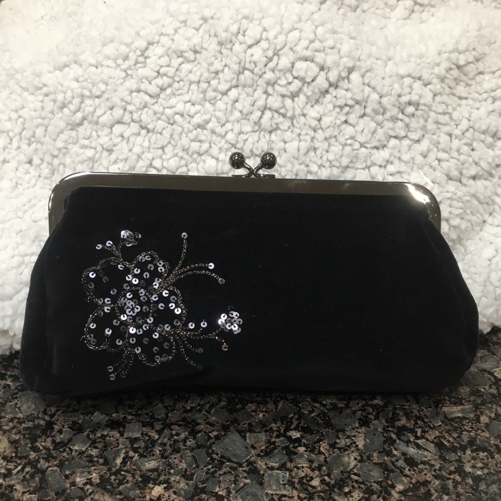 🎉HP🎉Express Vintage Inspired Evening Clutch